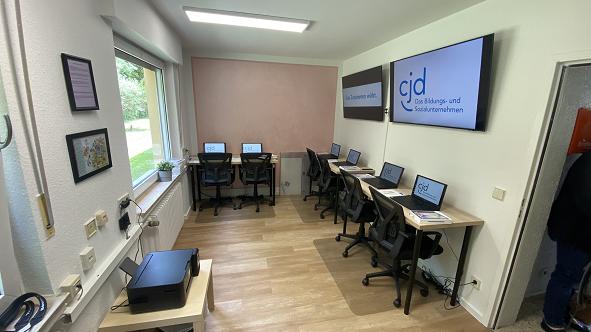 Multimediaraum für den CJD